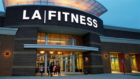 LA Fitness .